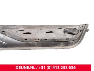 Volvo V60 Front bumper, right-side component O249173 photo 2