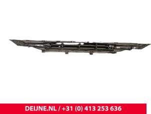 Volvo V90 Bumper grille O249176 photo 3