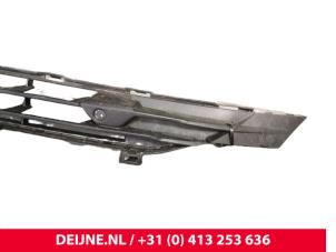 Volvo V90 Bumper grille O249176 photo 2