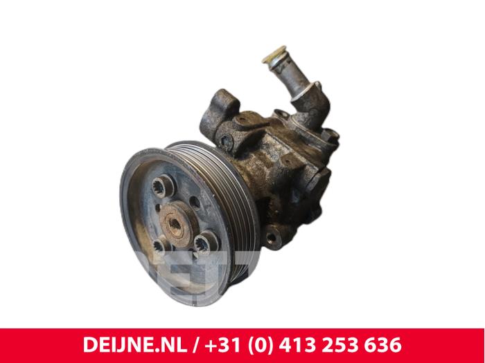 Gebruikte Pomp Servo Volkswagen Transporter T5 2.0 TDI DRF Prijs € 151,25 Inclusief btw aangeboden door van Deijne Onderdelen Uden B.V.