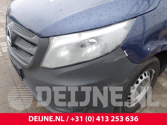 Mercedes Vito Headlight, left O249293