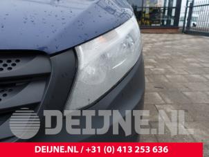 Mercedes Vito Headlight, left O249293 photo 2