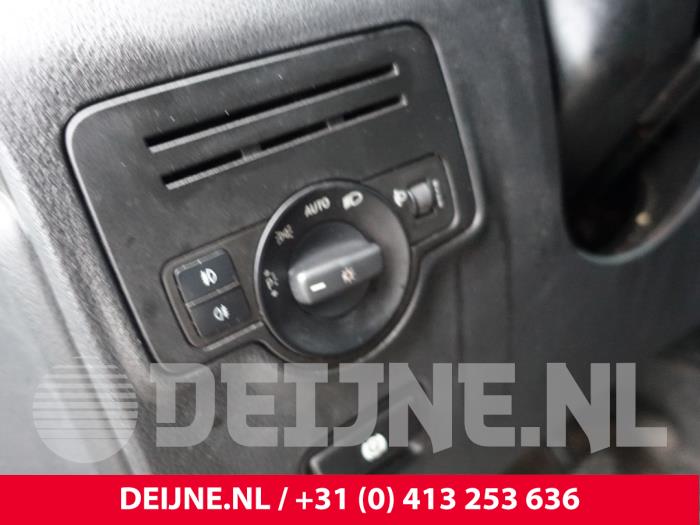 Mercedes Vito Light switch O249295