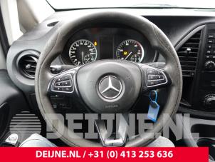 Gebruikte Stuurwiel Mercedes Vito (447.6) 2.2 114 CDI 16V Prijs € 181,50 Inclusief btw aangeboden door van Deijne Onderdelen Uden B.V.
