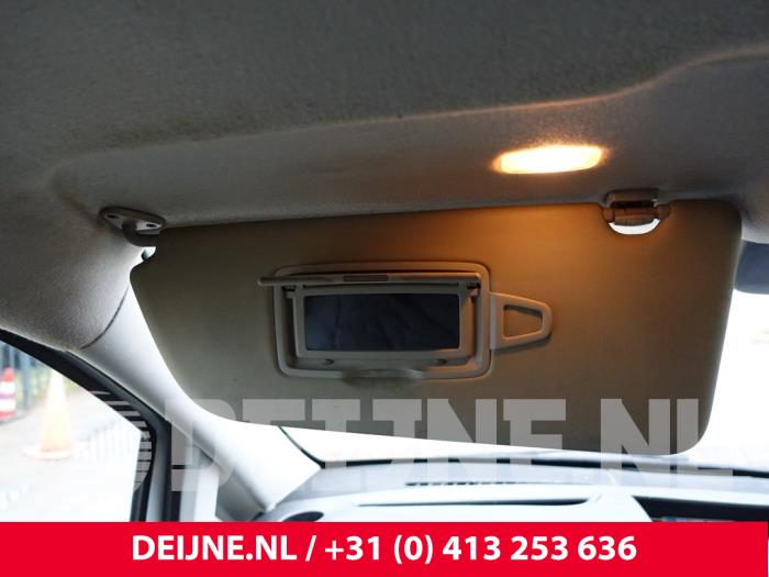 Mercedes Vito Sun visor O249321