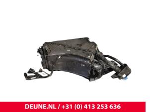 Gebruikte Tank adblue Volkswagen Caddy Cargo V (SBA/SBH) 2.0 TDI BlueMotionTechnology Prijs € 605,00 Inclusief btw aangeboden door van Deijne Onderdelen Uden B.V.