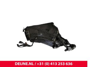 Volkswagen Caddy Adblue tank O249338 foto 2