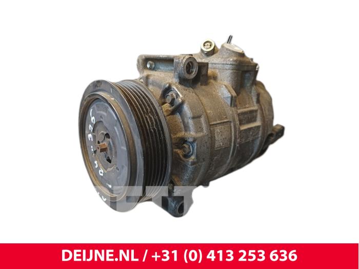Gebruikte Aircopomp Porsche Panamera (970) 3.0 D V6 24V Prijs € 950,00 Margeregeling aangeboden door van Deijne Onderdelen Uden B.V.