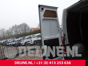 Renault Master Achterdeur Bus-Bestelauto O249452 foto 2