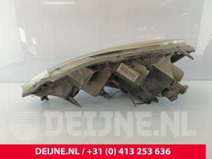 Renault Trafic Scheinwerfer rechts O249609 foto 2