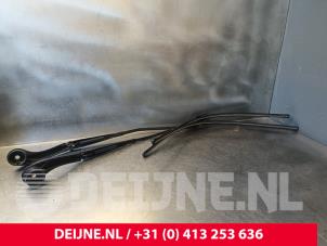 Ford Transit Custom Scheibenwischerarm-Set O249658 foto 2