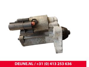 Startmotor van een Volvo V40 (MV) 1.6 D2 2015