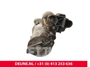 Startmotor van een Volvo V40 (MV) 1.6 D2 2015