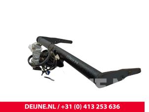 Volkswagen Transporter Towbar O249811 photo 2