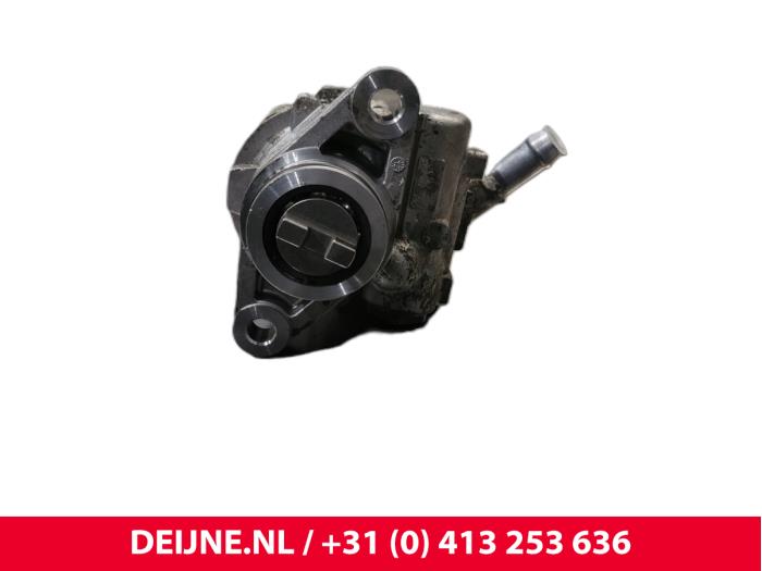 Gebruikte Servopomp Iveco New Daily Prijs € 121,00 Inclusief btw aangeboden door van Deijne Onderdelen Uden B.V.