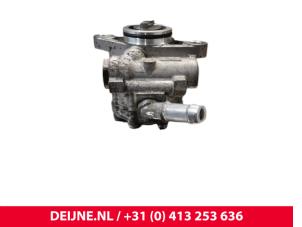 Iveco New Daily Stuurbekrachtiging Pomp O249919 foto 3