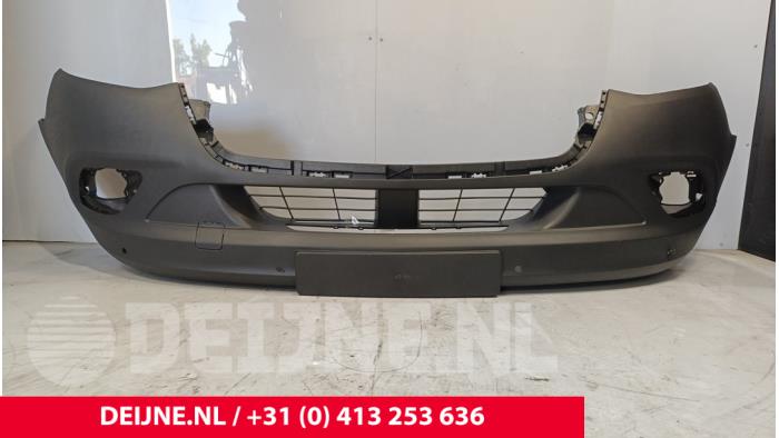 Mercedes Sprinter Stoßstange vorne O9990002574