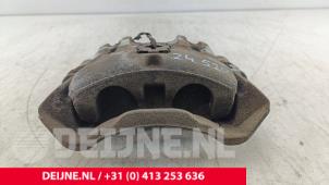 Iveco Daily Remklauw (Tang) links-achter O249951 foto 2