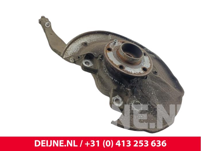Volvo V90 Achsschenkel links vorne O250024