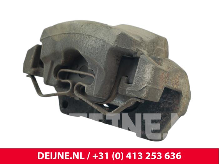 Volvo V90 Bremszange links vorne O250033