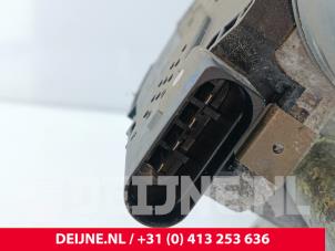 Volvo V90 Scheibenwischermotor+Mechanik O250037 foto 3