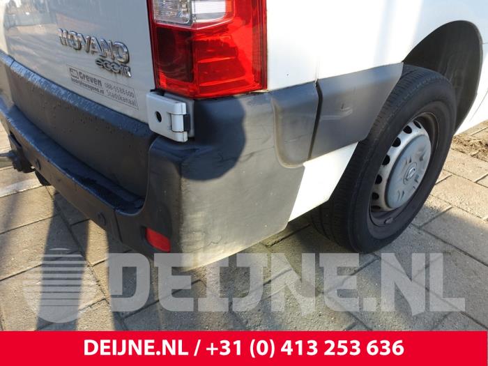 Opel Movano Bumperhoek rechts-achter O250086