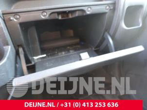Opel Movano Dashboardkastje O250088 foto 2