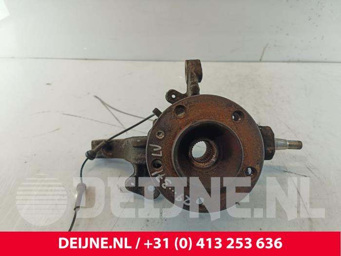 Opel Movano Fusee links-voor O250094