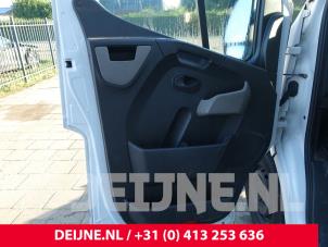 Opel Movano Door 2-door, left O250100 photo 3