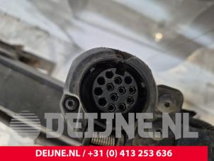 Opel Movano Trekhaak O250119 foto 2