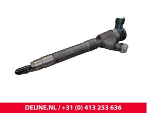 Gebruikte Verstuiver (diesel) Opel Vivaro 1.6 CDTi BiTurbo Prijs € 121,00 Inclusief btw aangeboden door van Deijne Onderdelen Uden B.V.