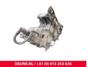 Citroen Jumpy Additive tank O250300 photo 2