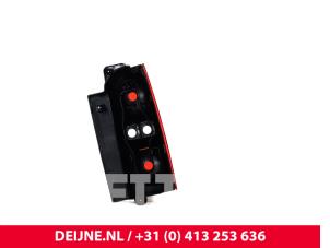 Toyota Pro-Ace Achterlicht links O9990002572 foto 4