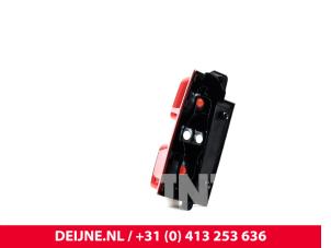 Toyota Pro-Ace Achterlicht rechts O9990002573 foto 3