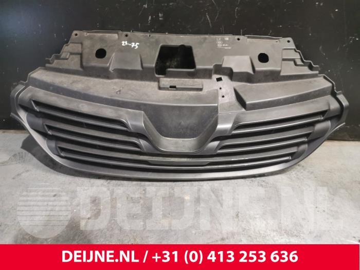 Renault Trafic Grill O250369