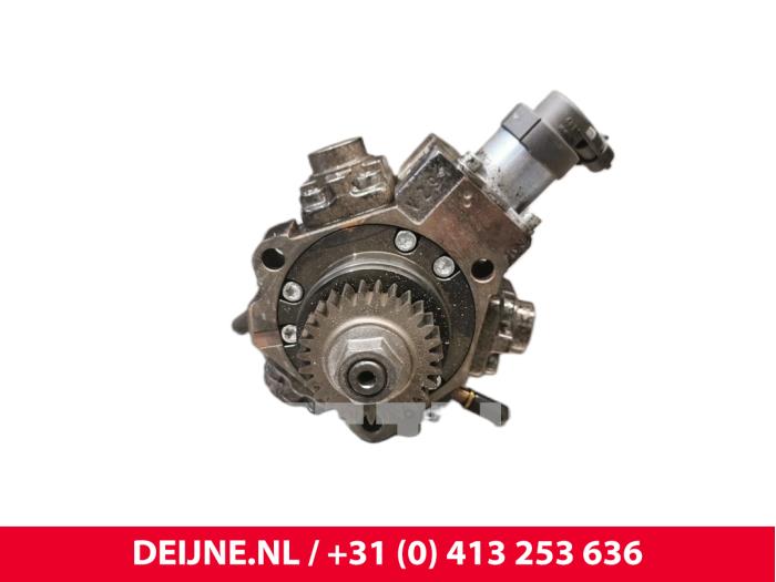 Renault Trafic Brandstofpomp Mechanisch O250394