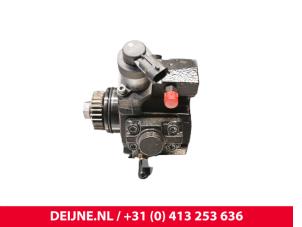 Renault Trafic Mechanical fuel pump O250394 photo 2