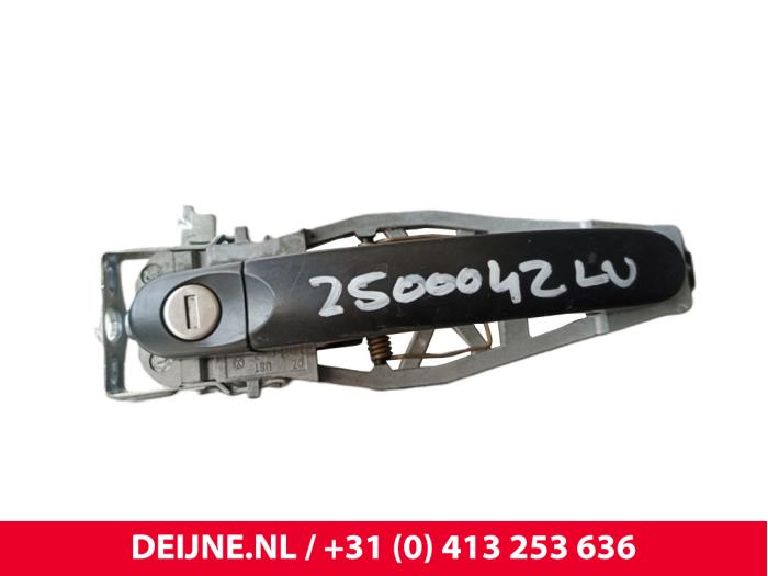 Volkswagen Transporter Türgriff 2-türig links O250483