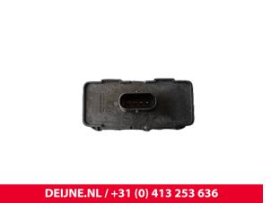 Volvo XC60 Schakelaar achterklep O250487 foto 2