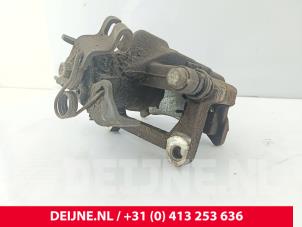 Volkswagen Transporter Rear brake calliper, right O250519 photo 3