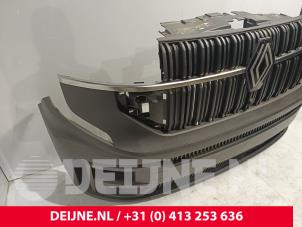 Renault Master Front bumper O250596 photo 2