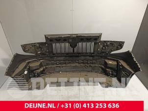 Renault Master Front bumper O250596 photo 4