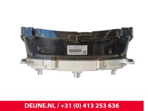 Opel Vivaro Odometer KM O250618 photo 3