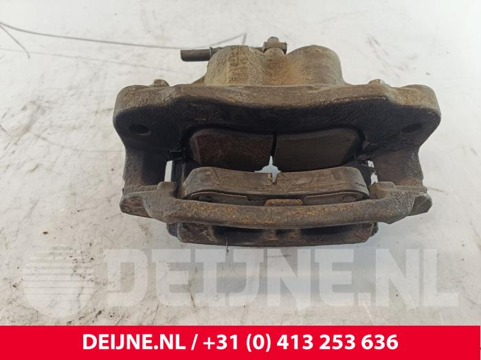MAN TGE Bremszange links vorne O250687