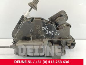 MAN TGE Türschlossmechanik 2-türig links O250701 foto 2