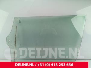 MAN TGE Door window 2-door, right O250704 photo 2