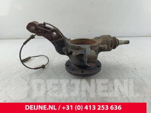 Renault Master Achsschenkel links vorne O250745 foto 2