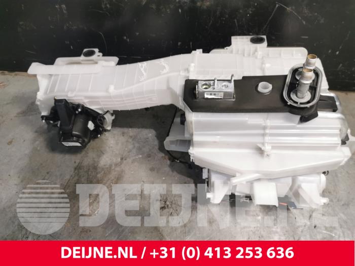 Opel Vivaro Kachelhuis O250782