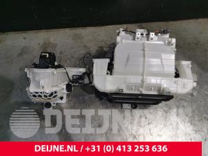 Opel Vivaro Heizgehäuse O250782 foto 3