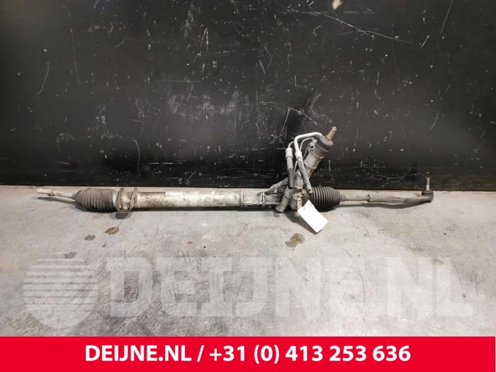 Nissan NV400 Power steering box O250902